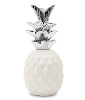 Decorative pineapple art