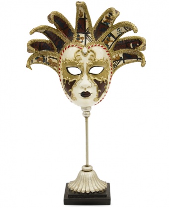 An article of a decorative mask