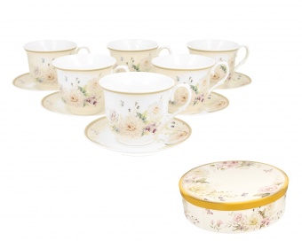 En set of 6 cups with gabrielle saucers