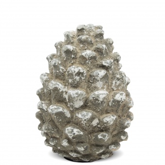 Decorative pinecone