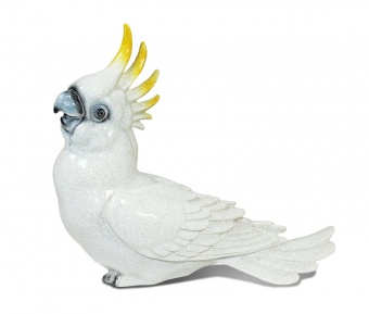 Figurine of a parrot